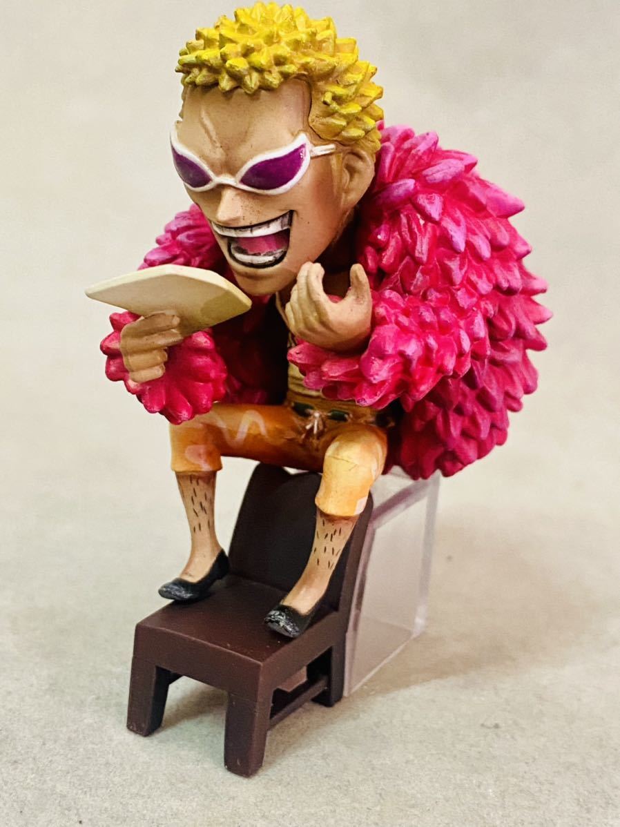 リペイント ドンキホーテ ドフラミンゴ 一番くじ フィギュアセレクション ワンピース 王下七武海 D賞 王下七武海会議招集メンバー One Piece 売買されたオークション情報 Yahooの商品情報をアーカイブ公開 オークファン Aucfan Com