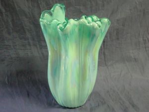 レトロ ガラス 花瓶のヤフオク の相場 価格を見る ヤフオク のレトロ ガラス 花瓶のオークション売買情報は105件が掲載されています