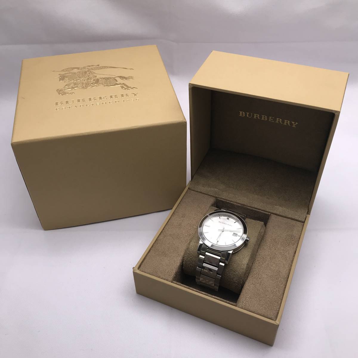 バーバリー BURBERRY BU9037 腕時計 Burberry「BU9037」50M 165FEET 