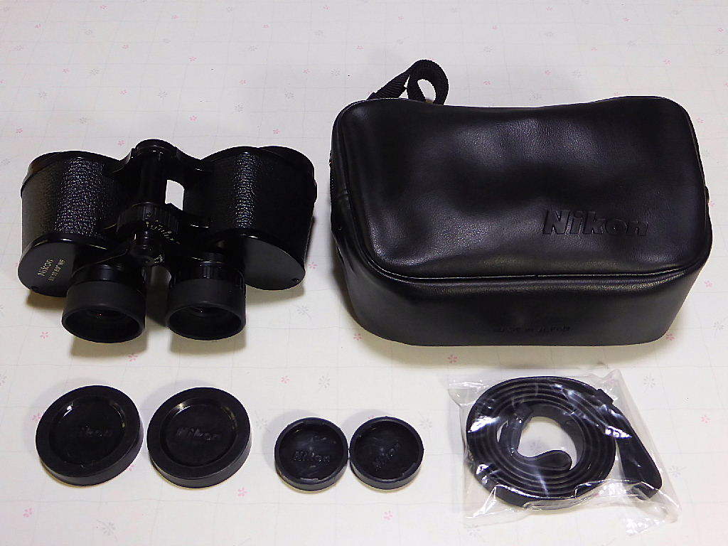 NIKON　8×30 8.3° WF