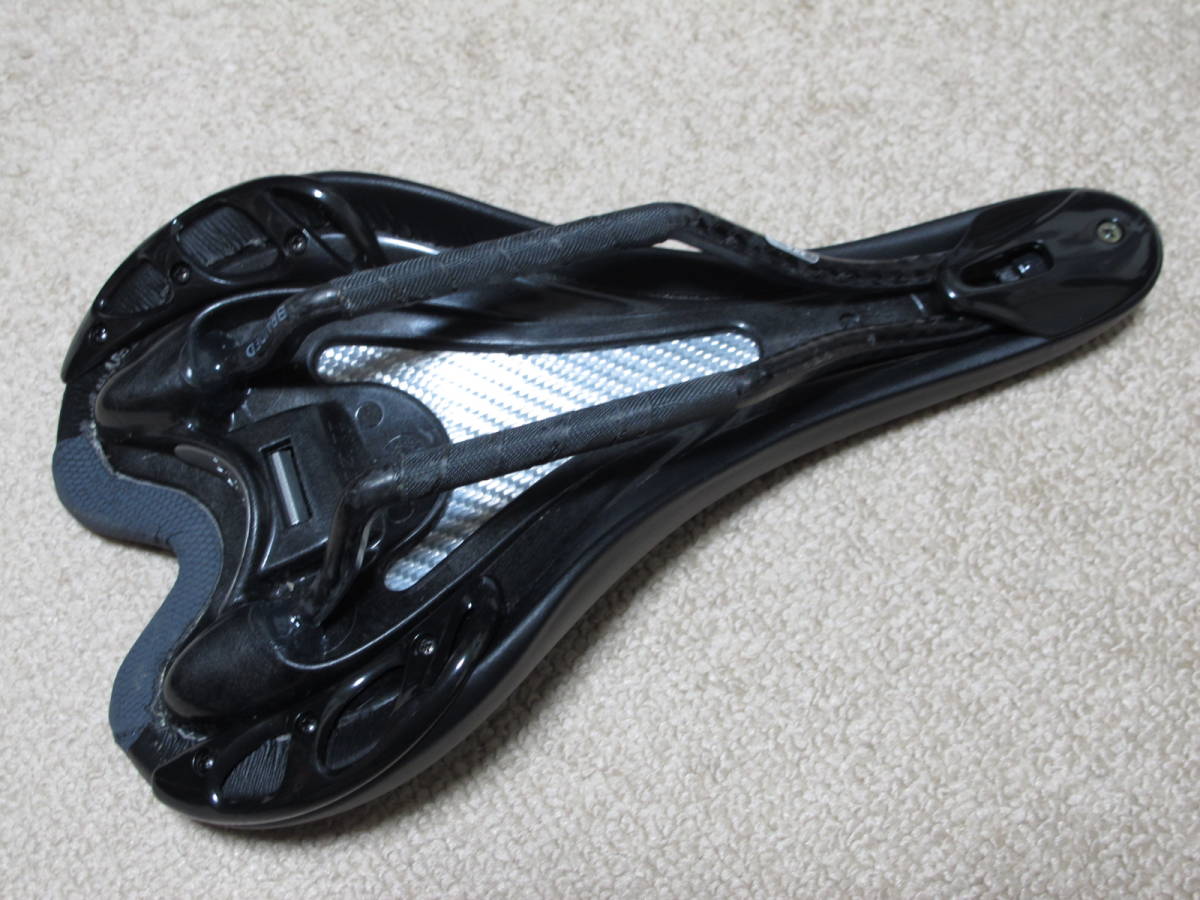 FIZIK ALIANTE VSX カーボン FIZIK ALIANTE VSX カーボン