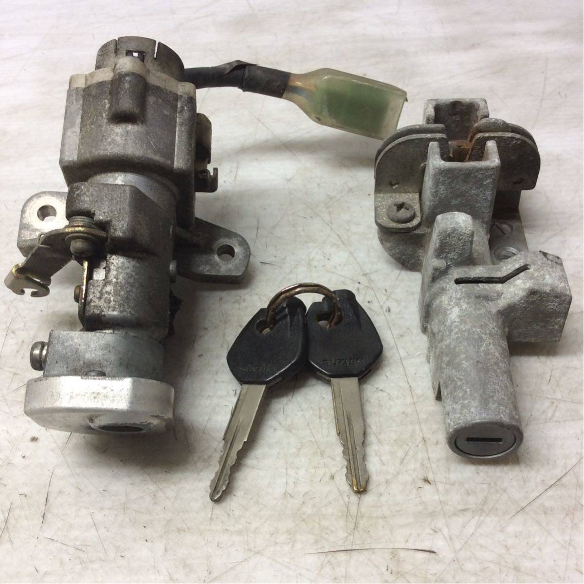 TZ250レーサー用ギアー 3rd&frasl;4th pinion 23T&amp;25T 検索 26J&frasl;5F7&frasl;49V