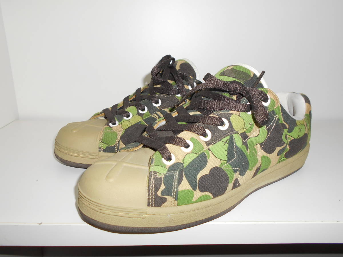 KAWS Ape A Bathing STA - BAPE Sta Bape ULTRA sneakers SKULL camo