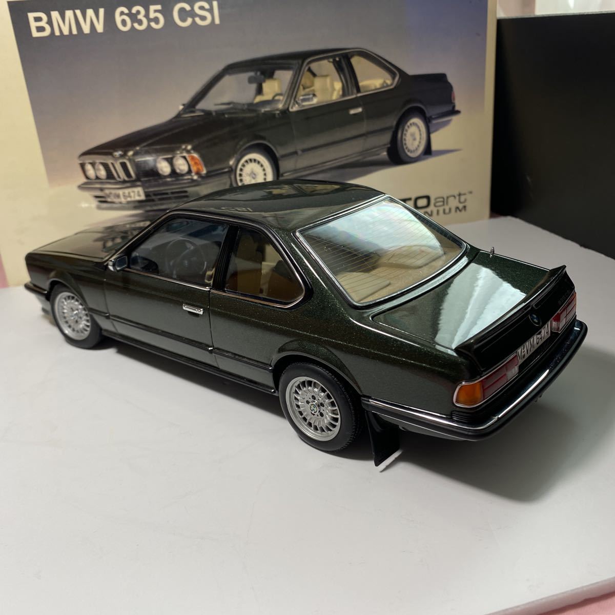 オートアート BMW 635CSi (1/18) 【公式通販】