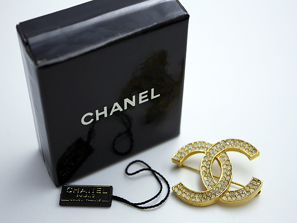 シャネル CHANEL ココマーク ラインストーンブローチ 174 箱 CHANEL