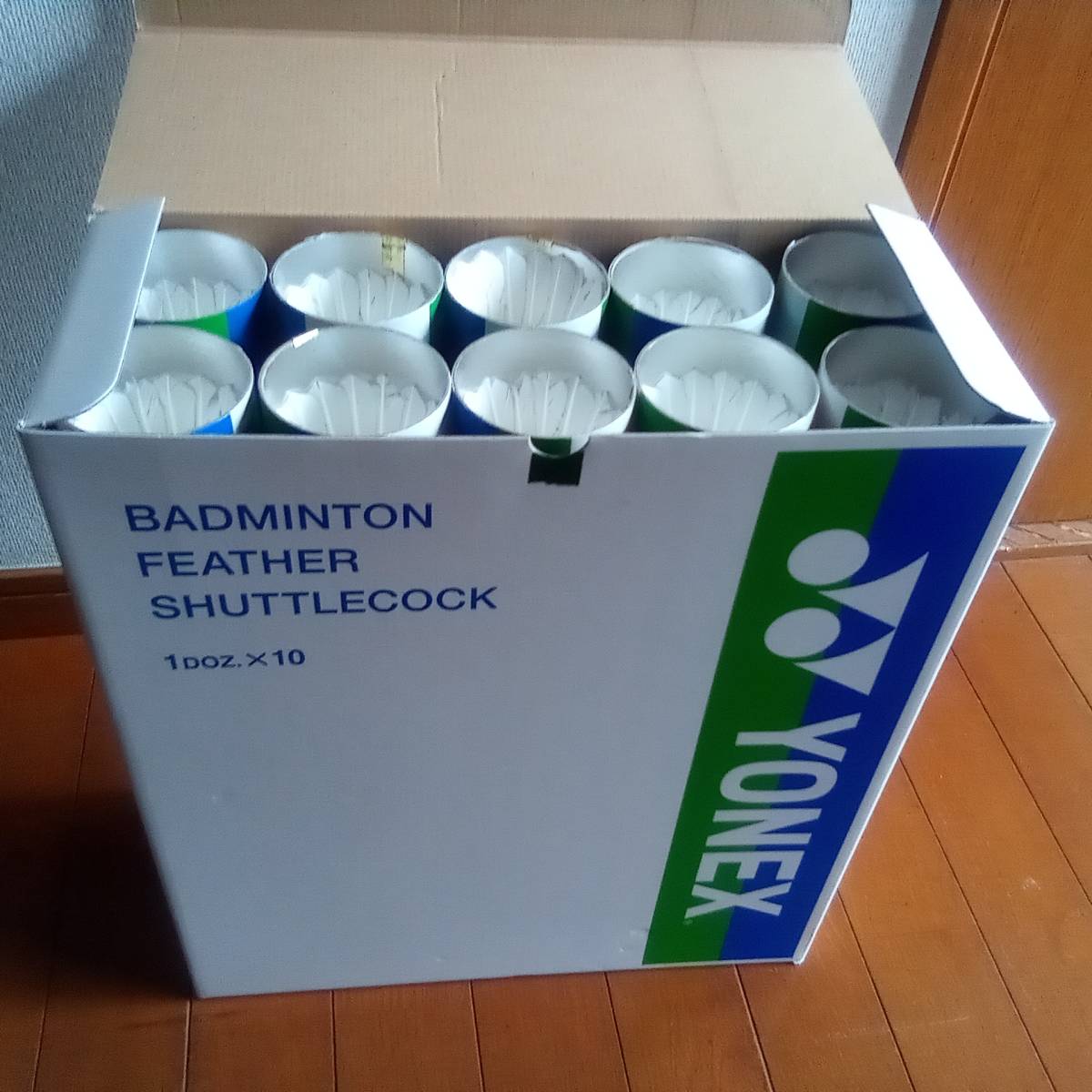 YONEX NEW OFFICIAL バドミントンシャトル中古品 YONEXNEWOFFICIAL