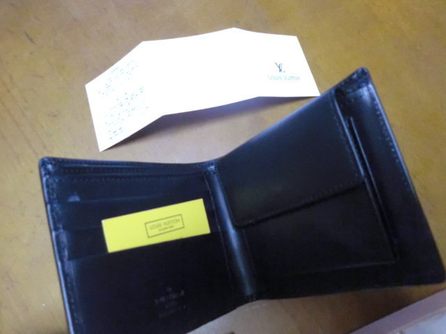 LOUIS ルイヴィトン VUITTON ☆美品☆ルイヴィトン☆モノグラム お札入れ 通販・人気ランキング ＬＯＶＩＳ　ＶＵＩＴＴＯＮ　黒色　二つ折り財布　　未使用保管品