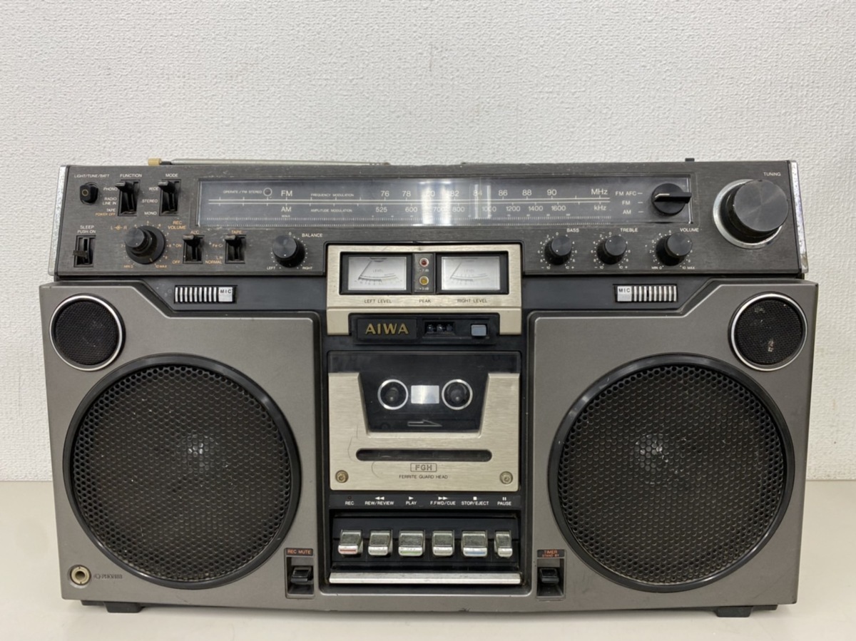 人気，定番 □ジャンク☆AIWA アイワ TPR-820 2BAND ステレオラジオ