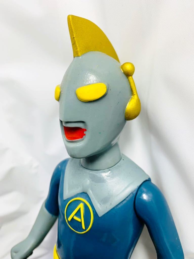 希少 マルサンのウルトラ怪獣シリーズ ウルトラA ウルトラエース 青色