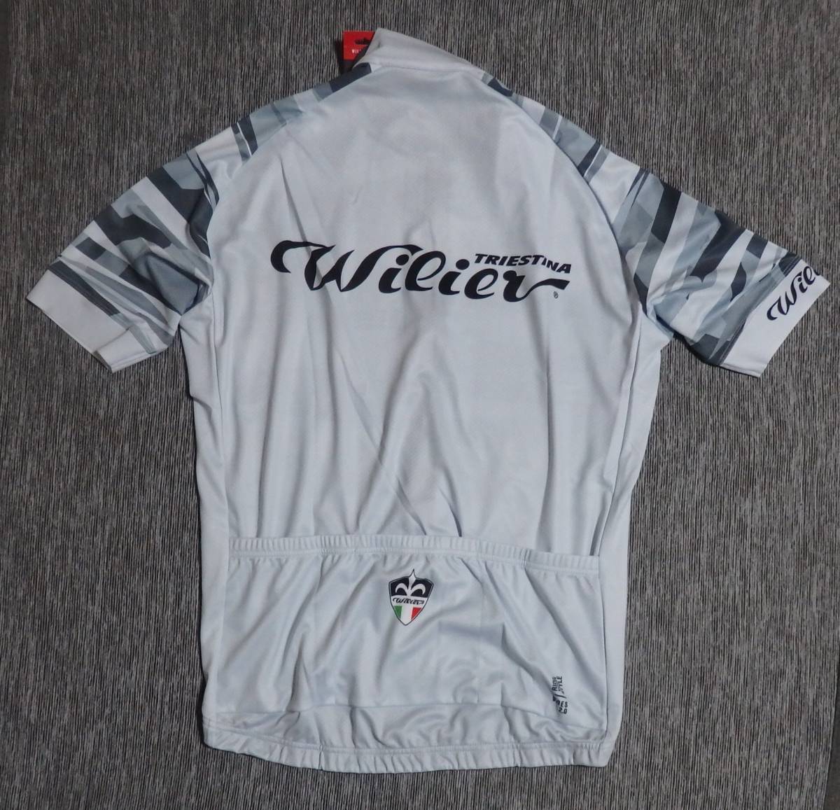 即決□Wilier ウィリエール 2021モデル VIBES 2 半袖ジャージ 新品M 