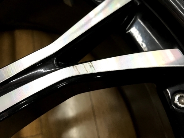 LOXARNY BADX ZAVERTEX F15 BADX(バドックス)のホイールの口コミ