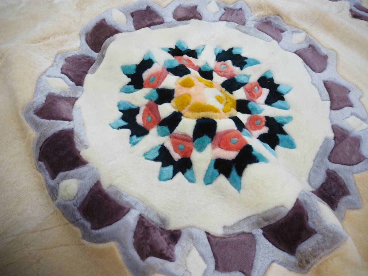 ムートンラグ・高品質オーストラリア産メリノ・約３畳用サイズ２００×２５０㎝ ムートンラグ・高品質オーストラリア産メリノ・約3畳用サイズ200