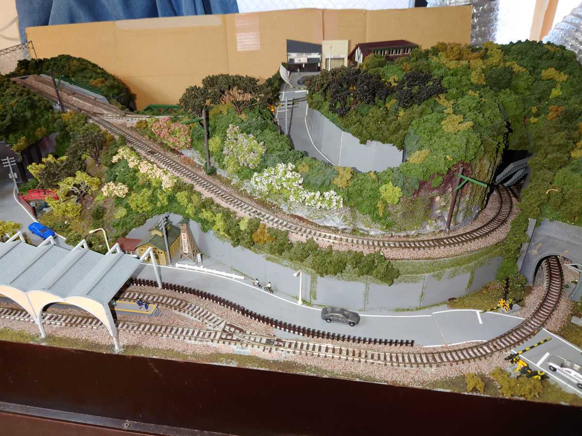 【条件付き宅配便可能】DDF製 箱根登山鉄道 レイアウト（箱根湯本駅、強羅駅、小田急 ロマンスカー、箱根登山電車、自動運転）