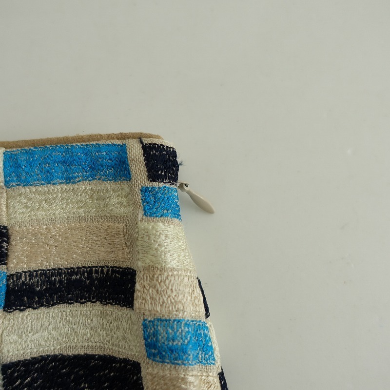 mina perhonen（スカート）のフリマアイテム一覧 ミナ 刺繍台形スカート ミナペルホネン クラシック ■ミナ mina *lakeスカート*麻リネン刺繍台形mina perhonen0422【12I12】