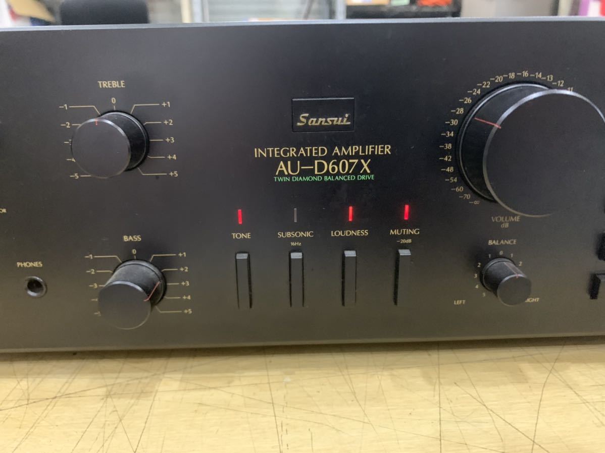 79,800円・1984年Sansui AU-D607X プリメインアンプ 1984
