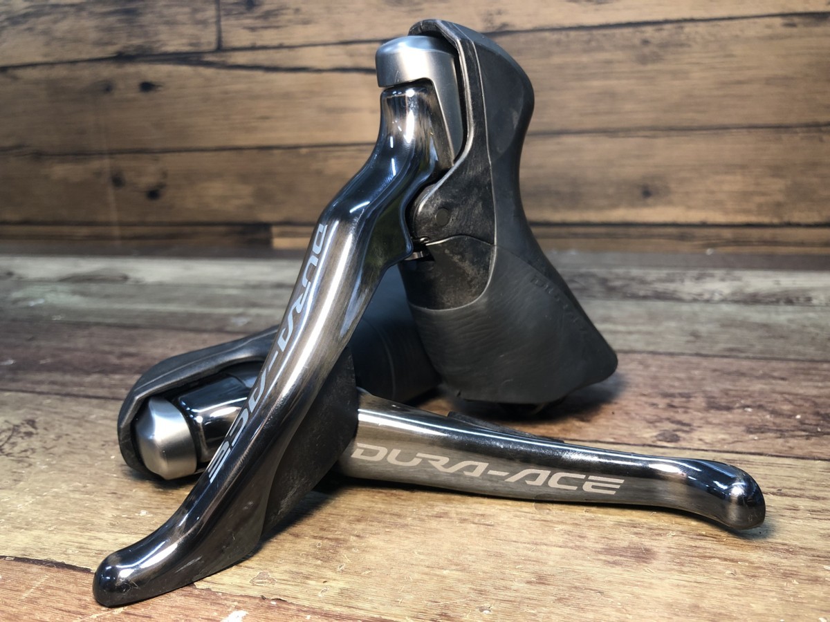 格安，HOT FE052 シマノ Shimano デュラエース Dura-Ace ST-9001 STIレバー 2x11s 左右セット(兼用タイプ)｜売買されたオークション情報、yahooの商品情報をアーカイブ公開 - オークファン 兼用タイプ