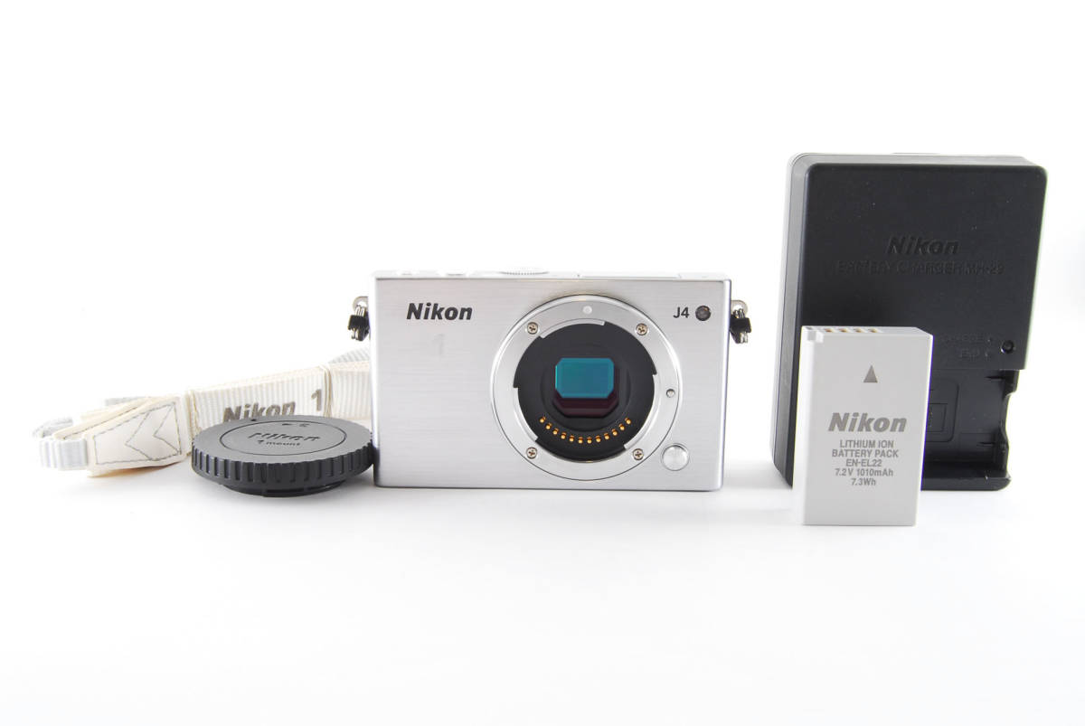 ☆超美品/ シャッター数1840回☆ ニコン Nikon 1 J4 シルバー ボディ #6685
