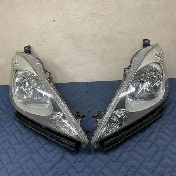 ☆HONDA ホンダ フィット（GE6/8）純正 ヘッドライト HID 左右