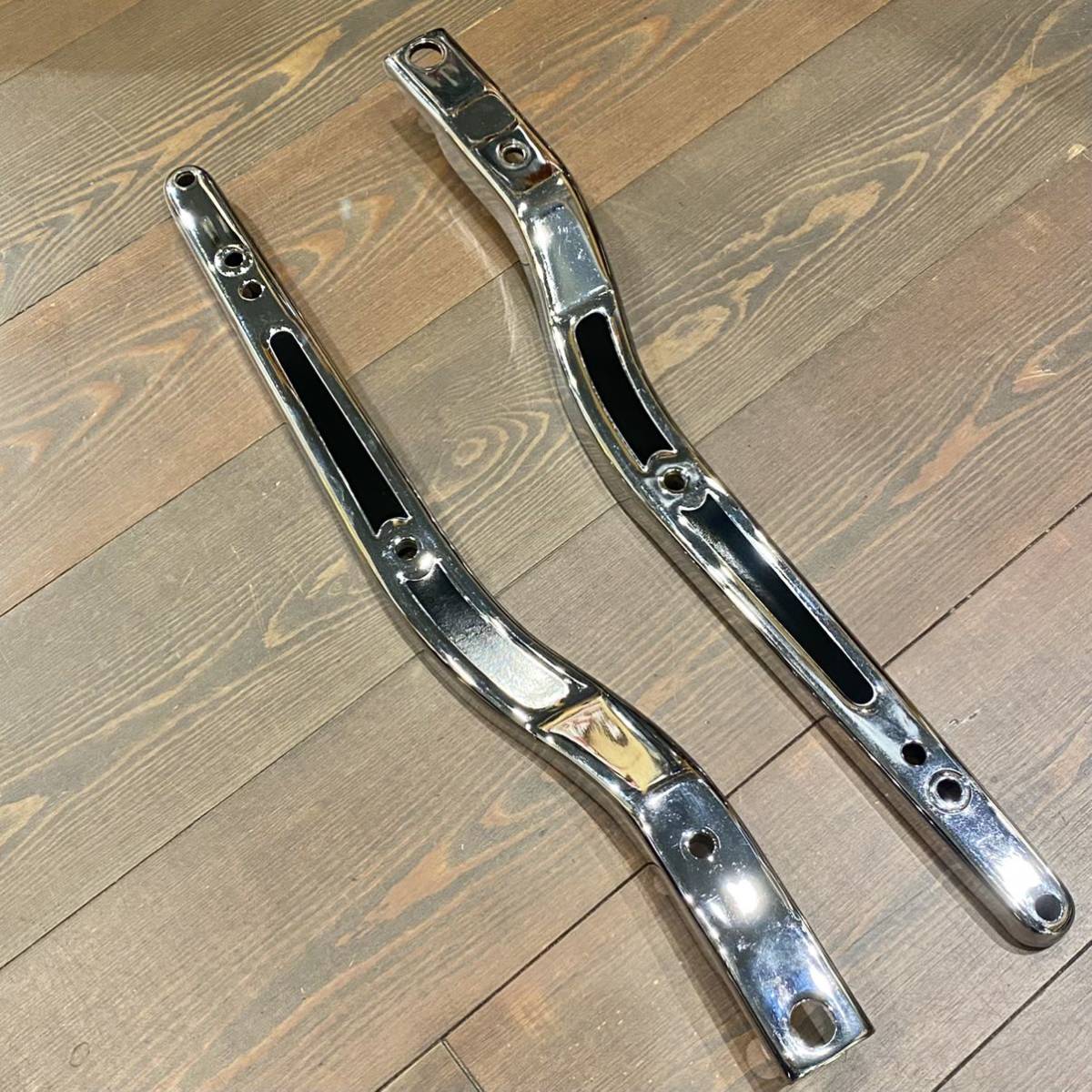 ハーレー純正ショベルFX系ローライダー用フェンダーストラット 