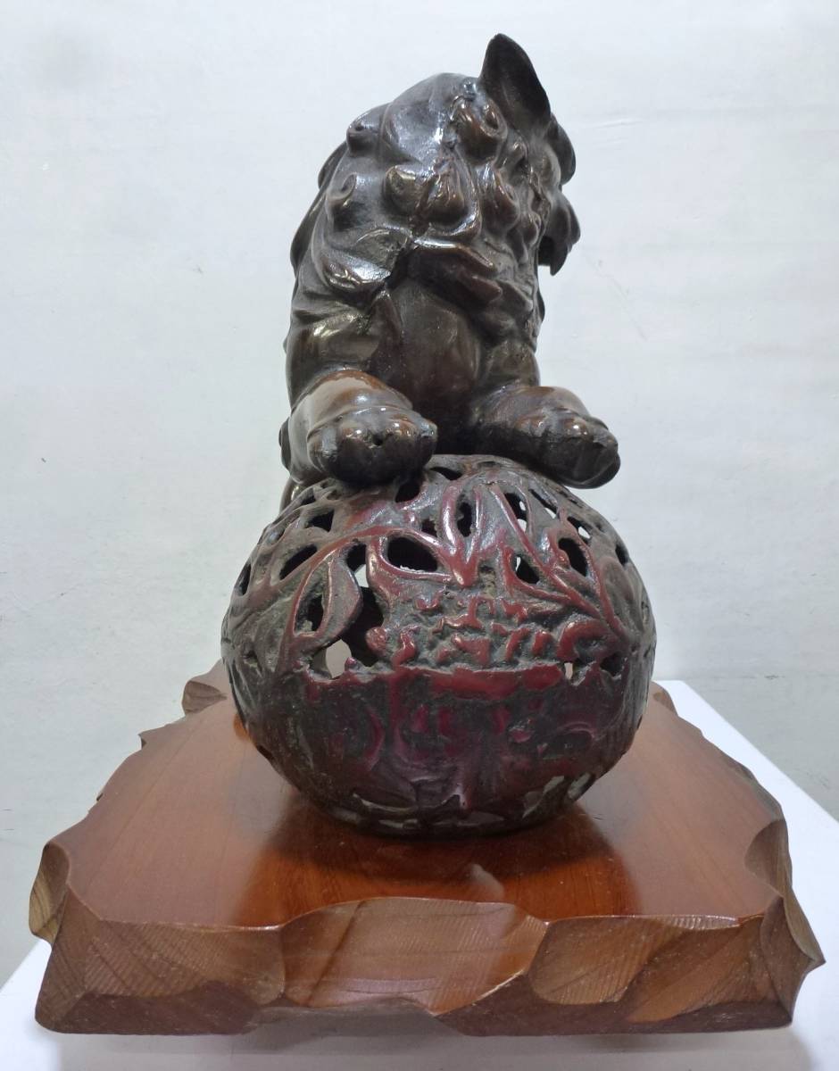 狛犬 玉乗り獅子 シーサー 置物 金属製 魔除け 縁起物 邪気祓い 高さ36
