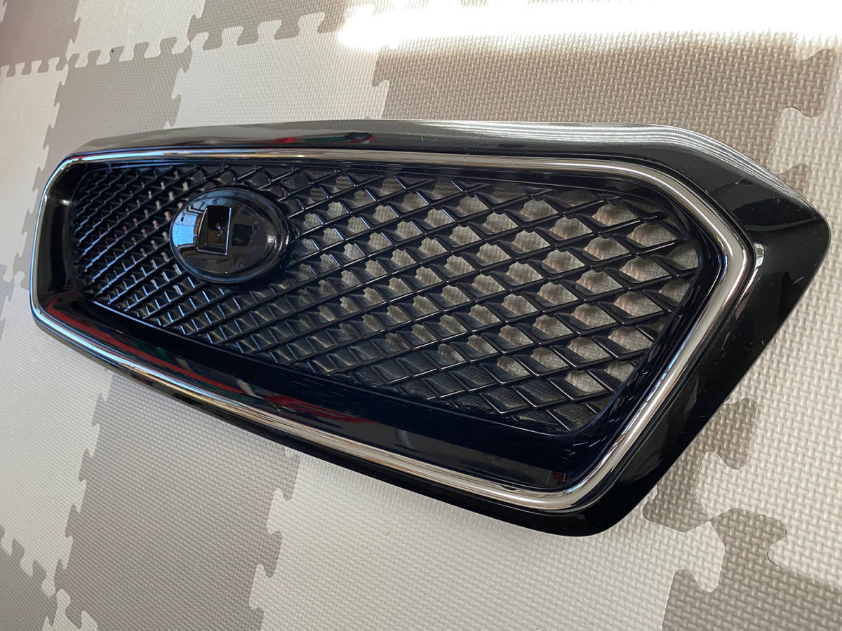 レヴォーグ（A型～C型）メッシュ フロントグリル 