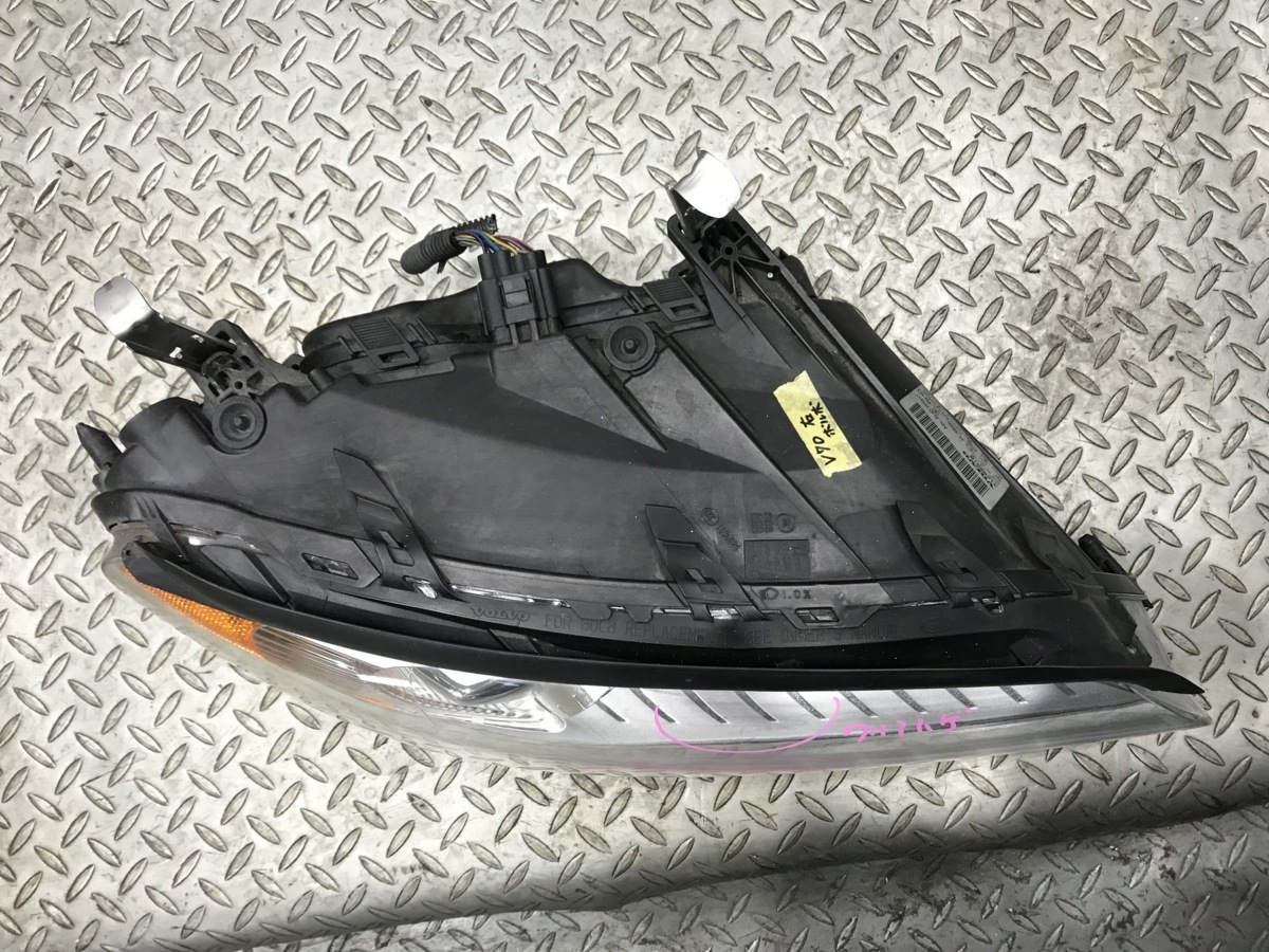 ボルボ V70 純正 2.5T VOLVO BB5254W フロント 良品 2015年 T5 DBA-BB420W バンパー BB5254 DBA-BB5254W (nait) ボルボv70の通販