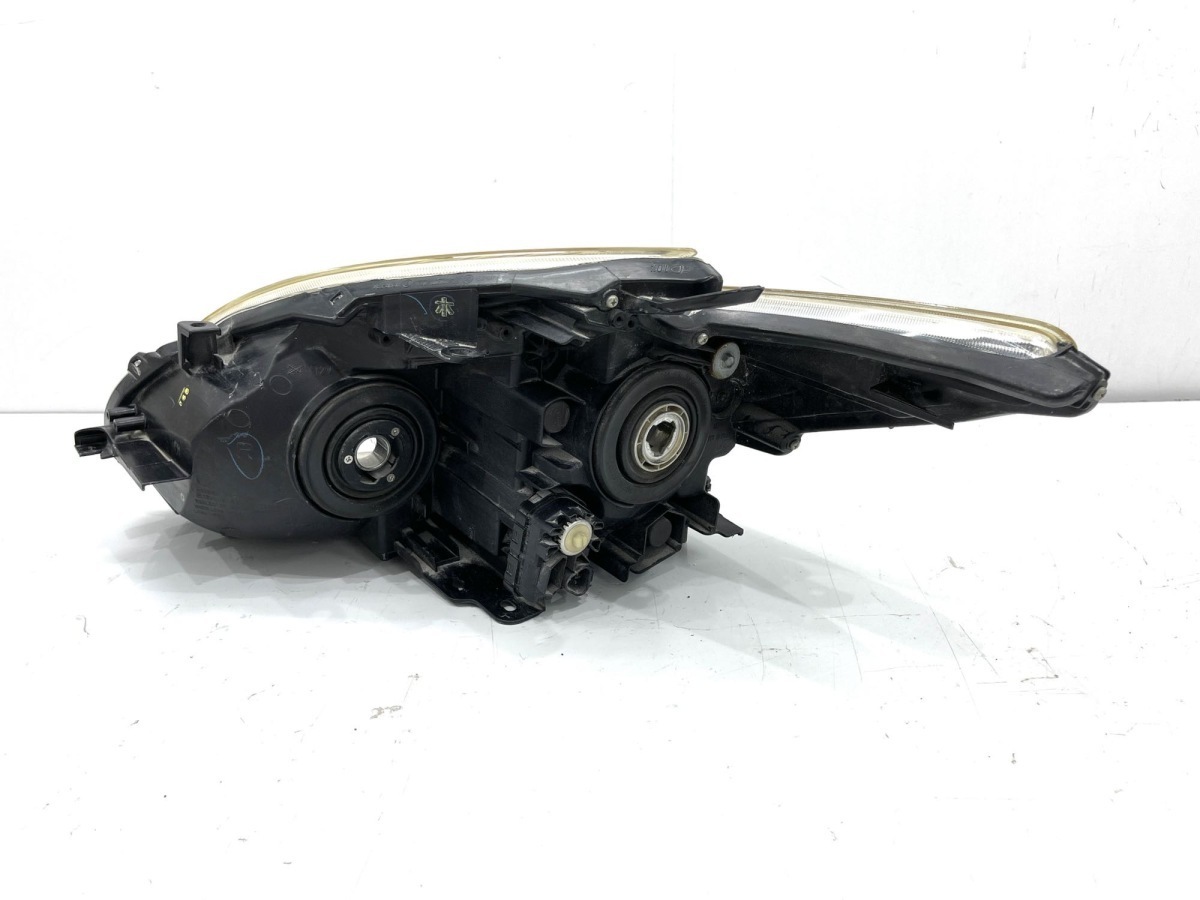 プリウスZVW30 前期 純正ハロゲンヘッドライト 右 KOITO・47-29 刻印ホ