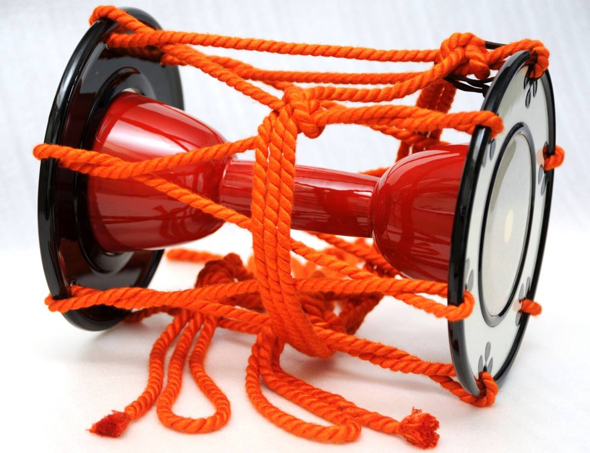 三味線 花梨 延棹 丸打胴 中棹 角胸 正寸 人工皮 三味線