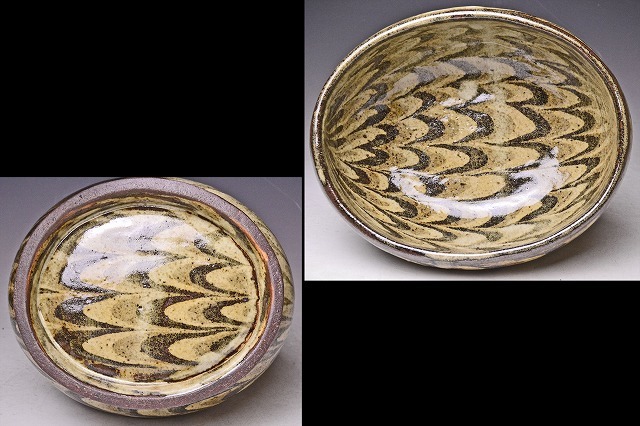 練上鶉手 陶硯 上田恒次(師河井寛次郎) Vintage Japanese Folk Art: 練上鶉手深皿 / 上田恒次 - Swimsuit