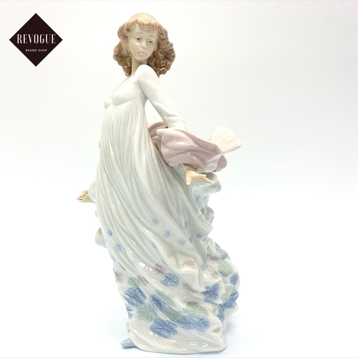 LLADRO リヤドロ NAO ナオ 猫 リボン 置物 陶器 フィギュリン