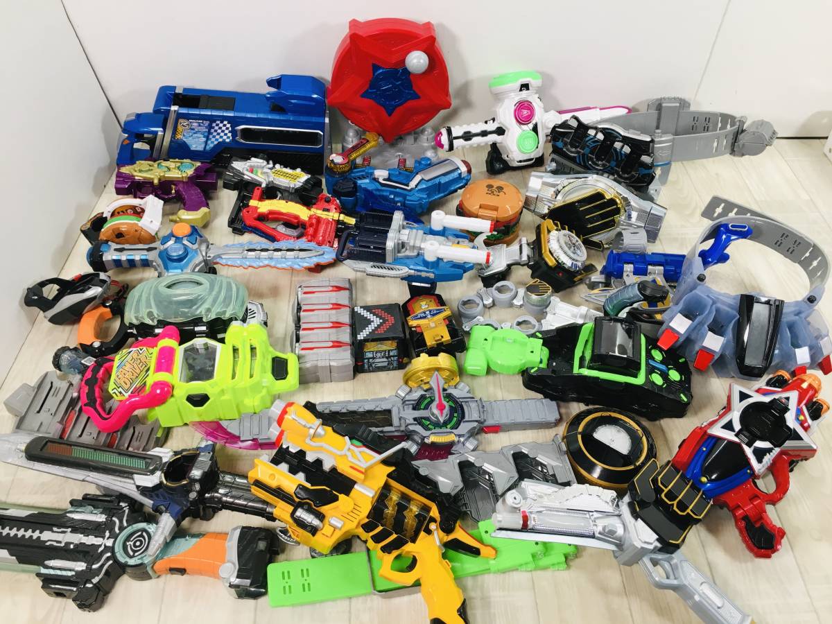 ☆ジャンク 仮面ライダー 戦隊シリーズ 変身ベルト 武器 まとめ売り 同