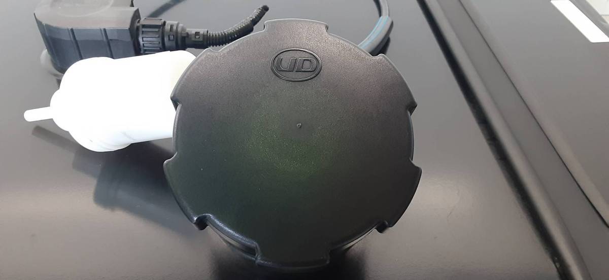 未使用品☆UD 日産 純正 燃料タンク 200L メイン 横80×縦41.5×奥行67 