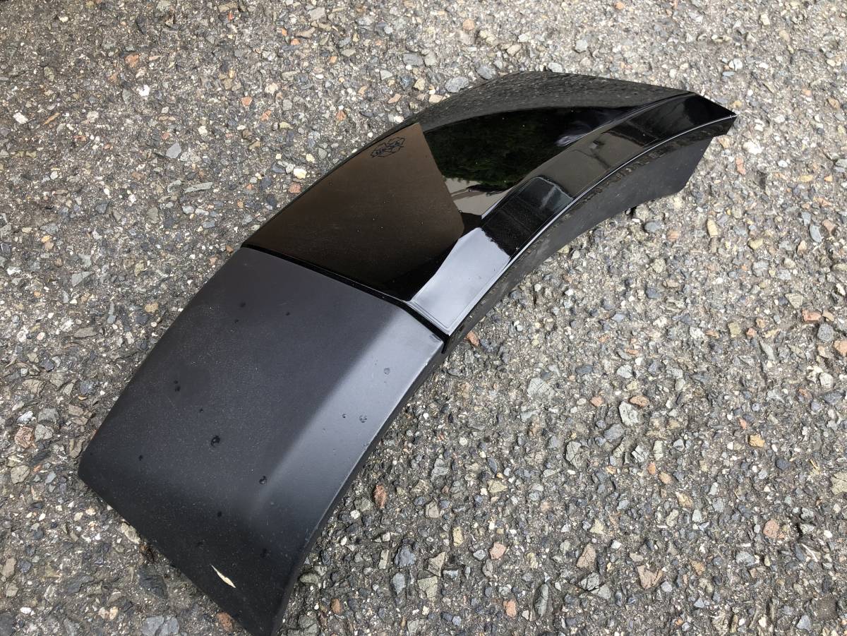 ダッジ チャレンジャー 純正 右 リア オーバーフェンダー 68320212A