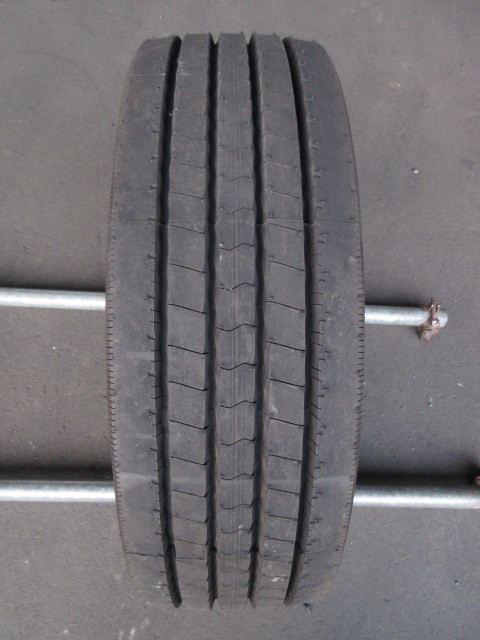 セール，大得価 T1414 2021年製 スペア外し 未走行 1本のみ 245/70R19.5 136/134J ダンロップ SP122 夏 245/70-19.5 245/70/19.5(タイヤ)｜売買されたオークション情報、yahooの商品情報をアーカイブ公開 - オークファン タイヤ
