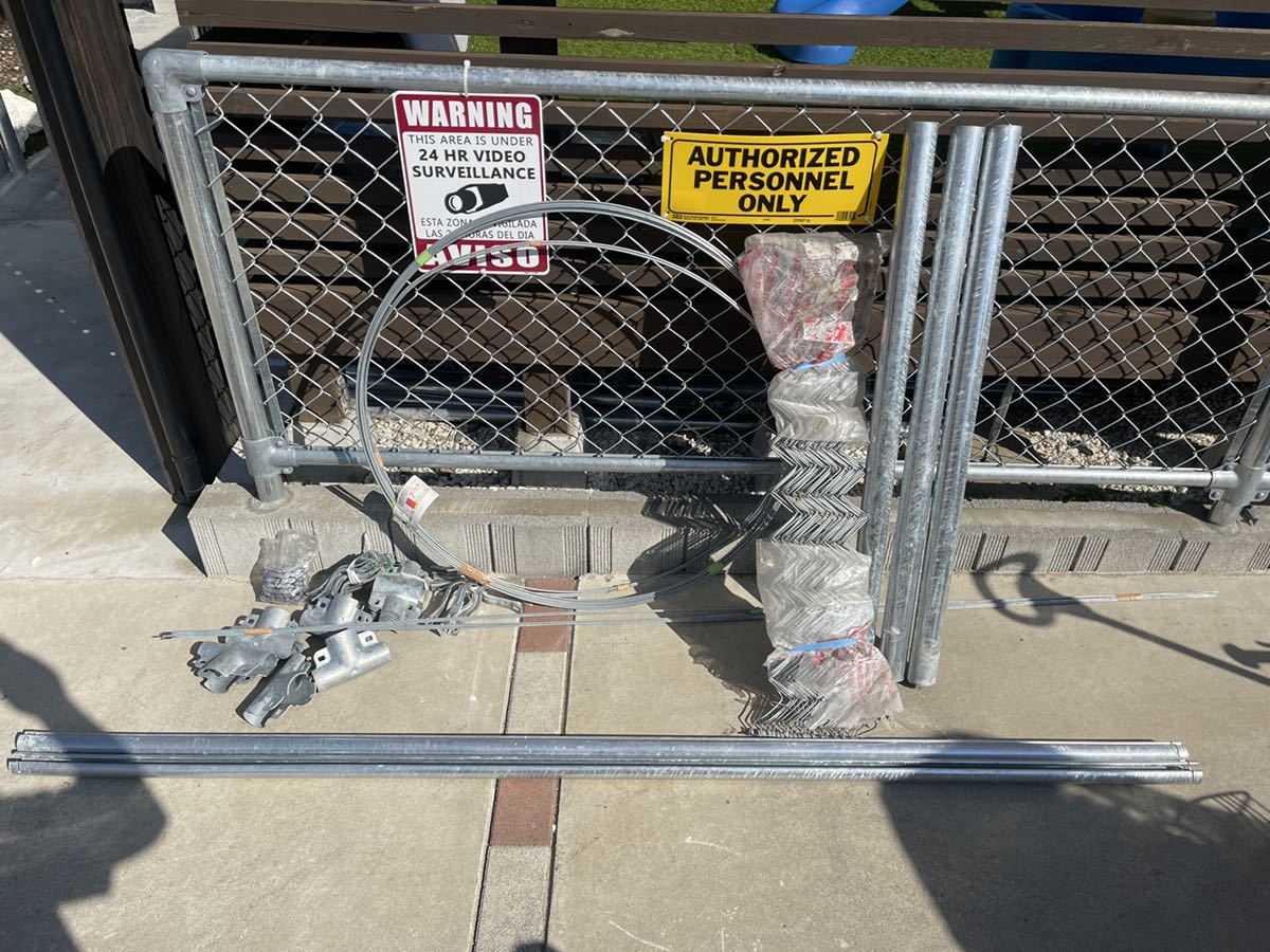 アメリカンフェンス、pcフェンス、ココスヤシなどにピッタリ！2メートル売り！_1