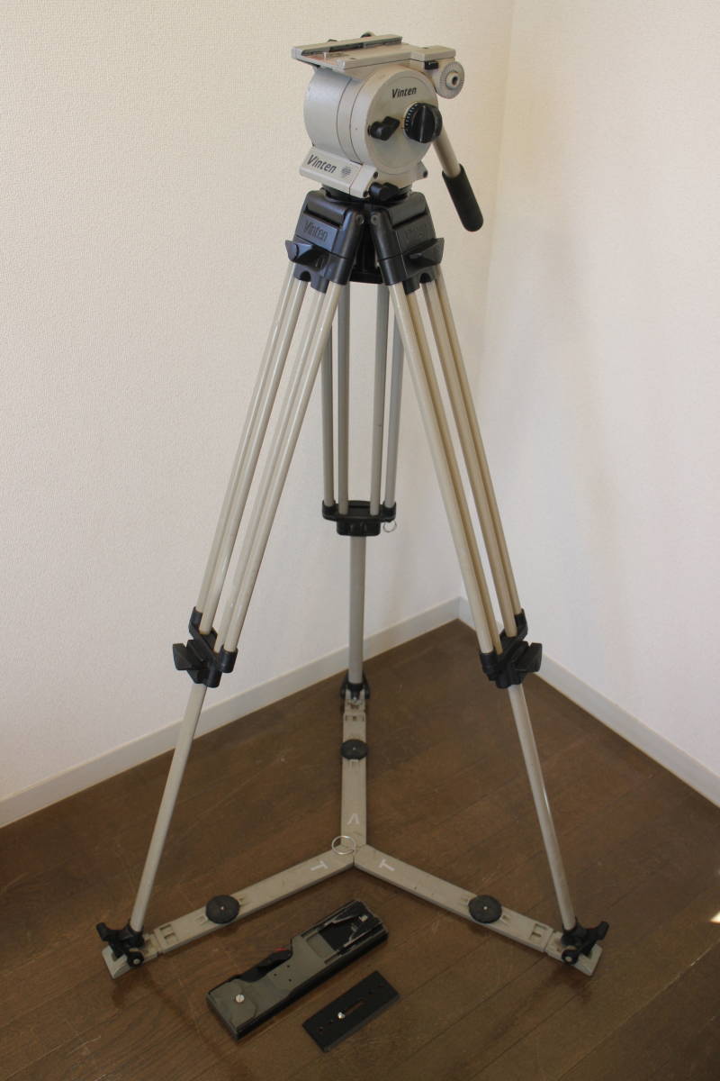 ビンテン　ビジョン10 雲台　2個　vinten vision10 おまけつき！ Vinten Vision10 ヘッド・三脚セット プレート付 ビデオカメラ 業務用