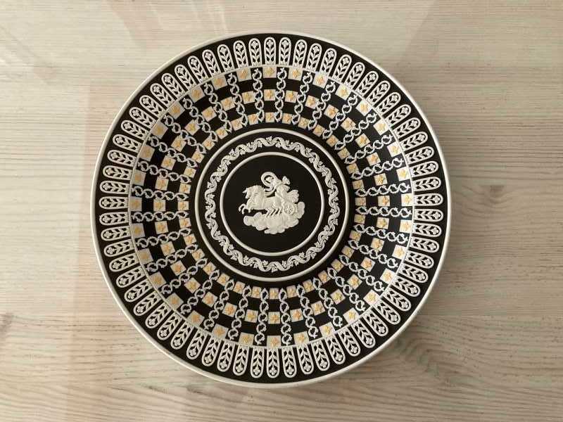 ウエッジウッド ジャスパーのプレート 定価30万円 Wedgwood ブラック