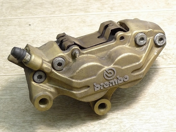 △60BK82△バイク屋引き上げ品・brembo/ブレンボ・ブレーキキャリパー