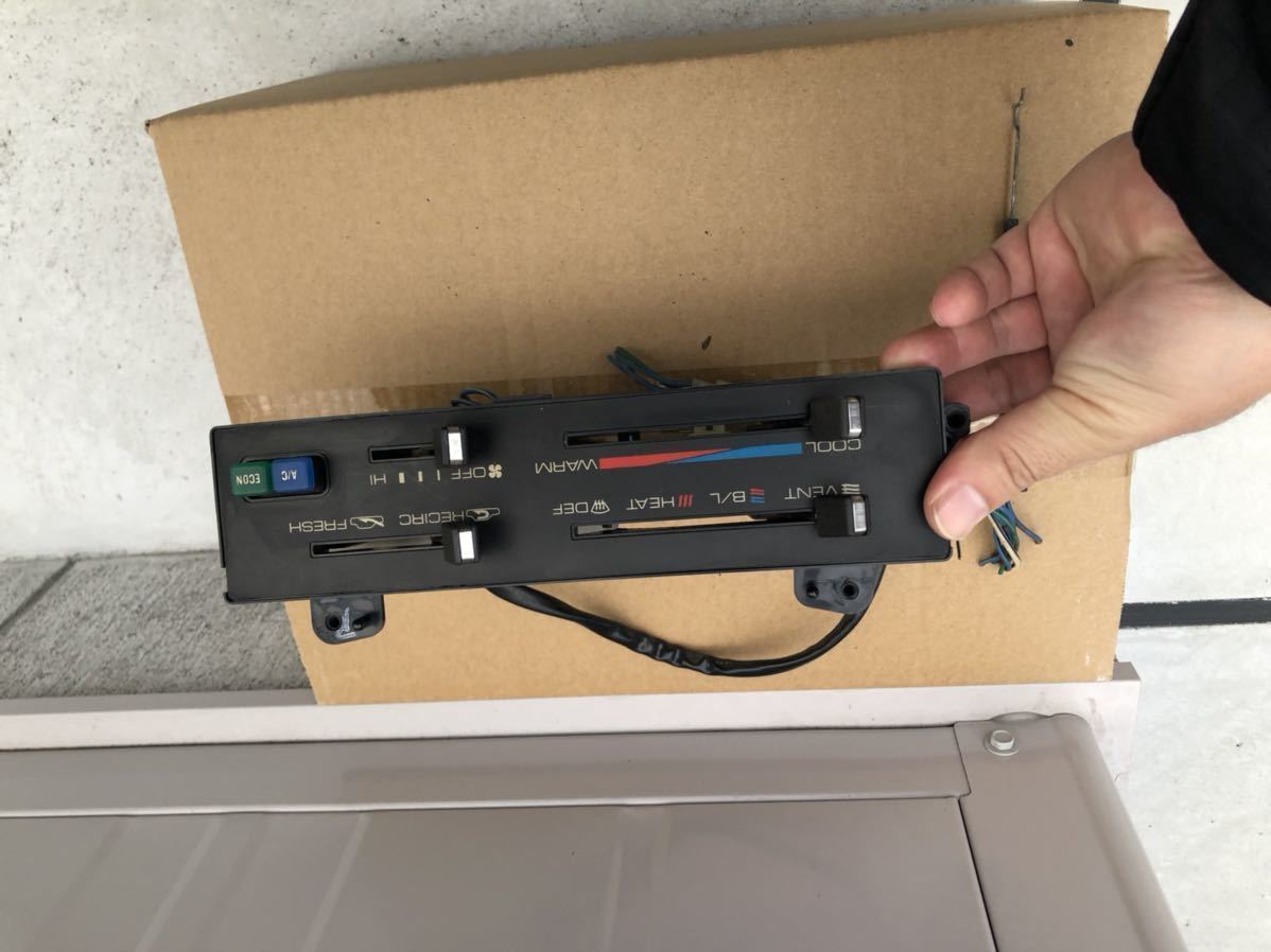 AE-86 ハチロク エアコンパネル 切り替えスイッチ トレノ レビン AE86