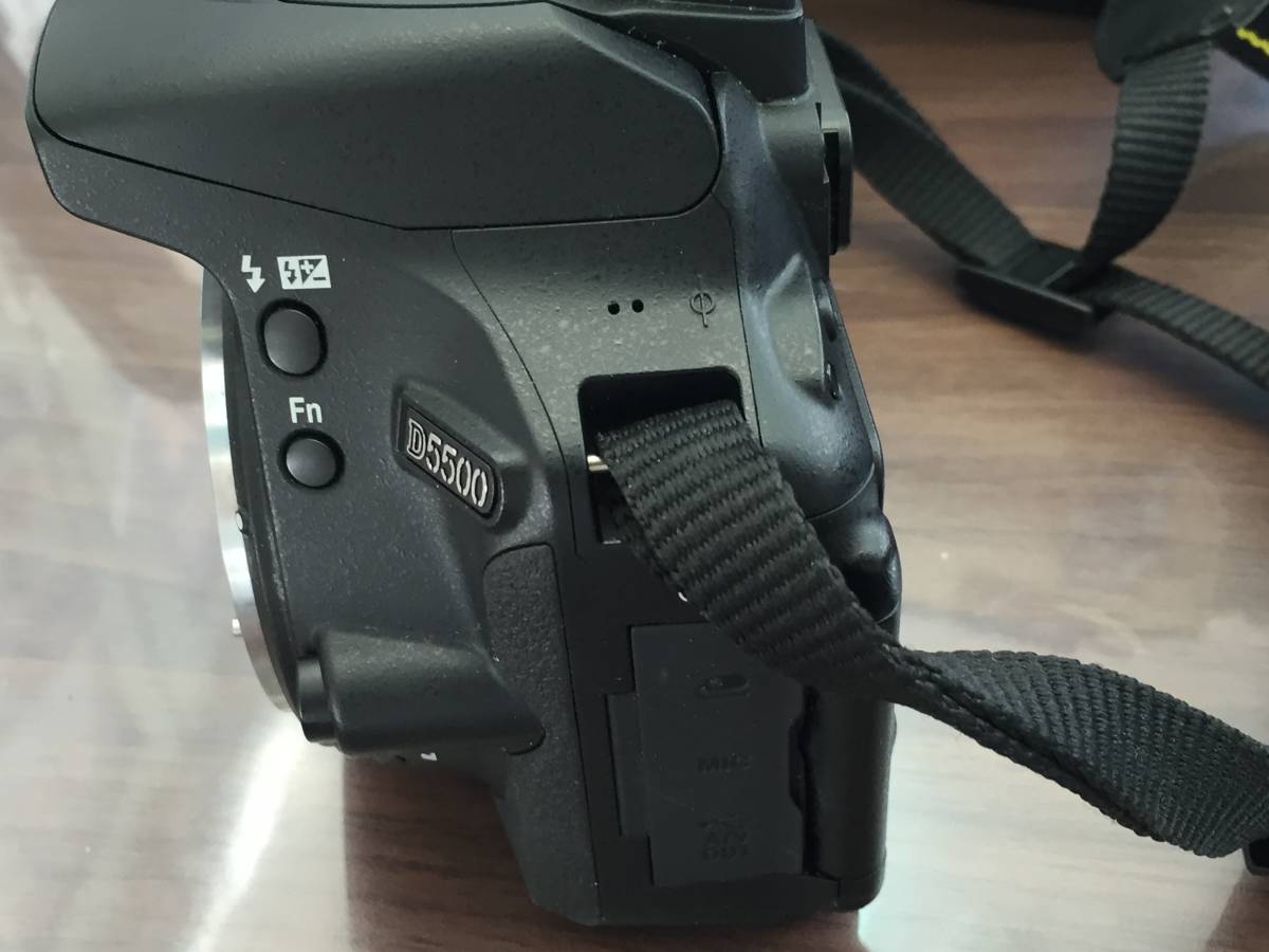 30195】NIKON ニコン D5500 18-55mm 1:3.5-5.6G VR2 レンズ カメラ 