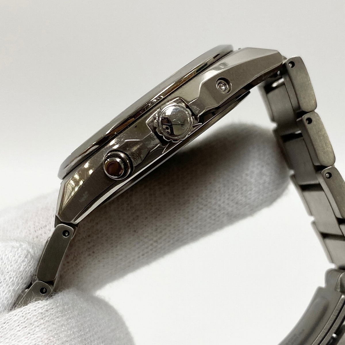 中古】CITIZEN ATTESA 腕時計 CB1120-50L エコドライブ H149 ブルー 