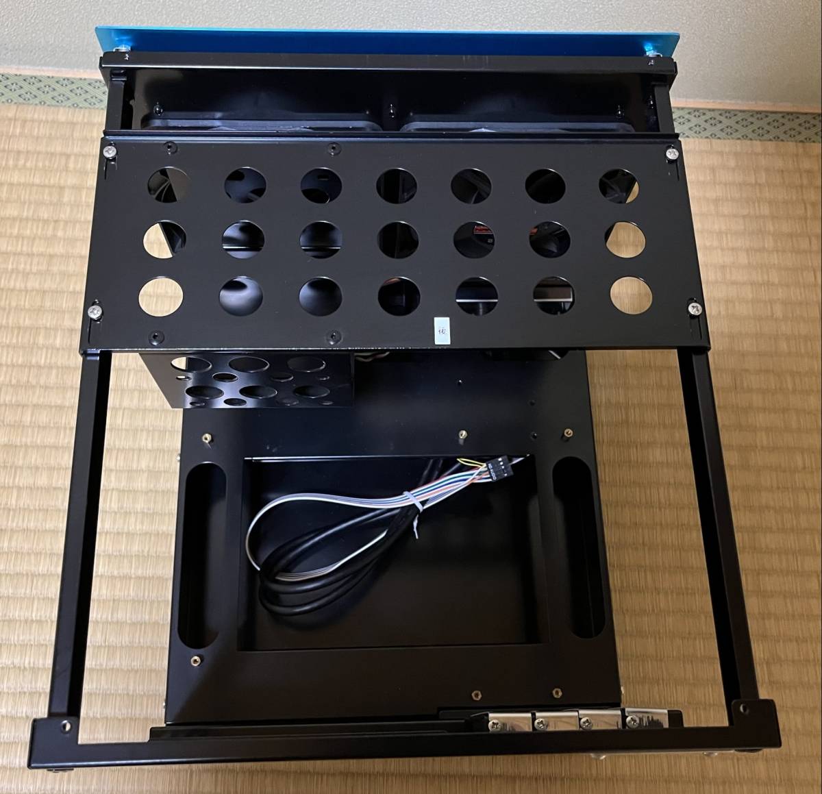 abee acubic B10 アクアブルー Micro-ATX キューブ型ケース ACB-B10-AQ