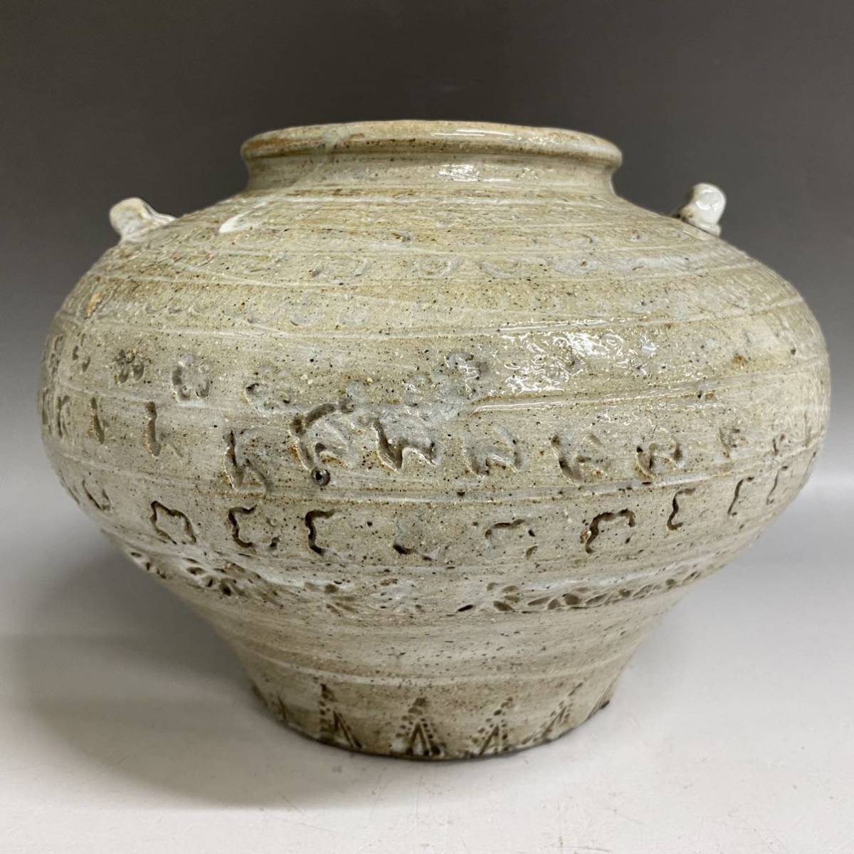 粉青沙器（ふんせいさき）とは｜李氏朝鮮時代前半を代表する 典藏 粉青