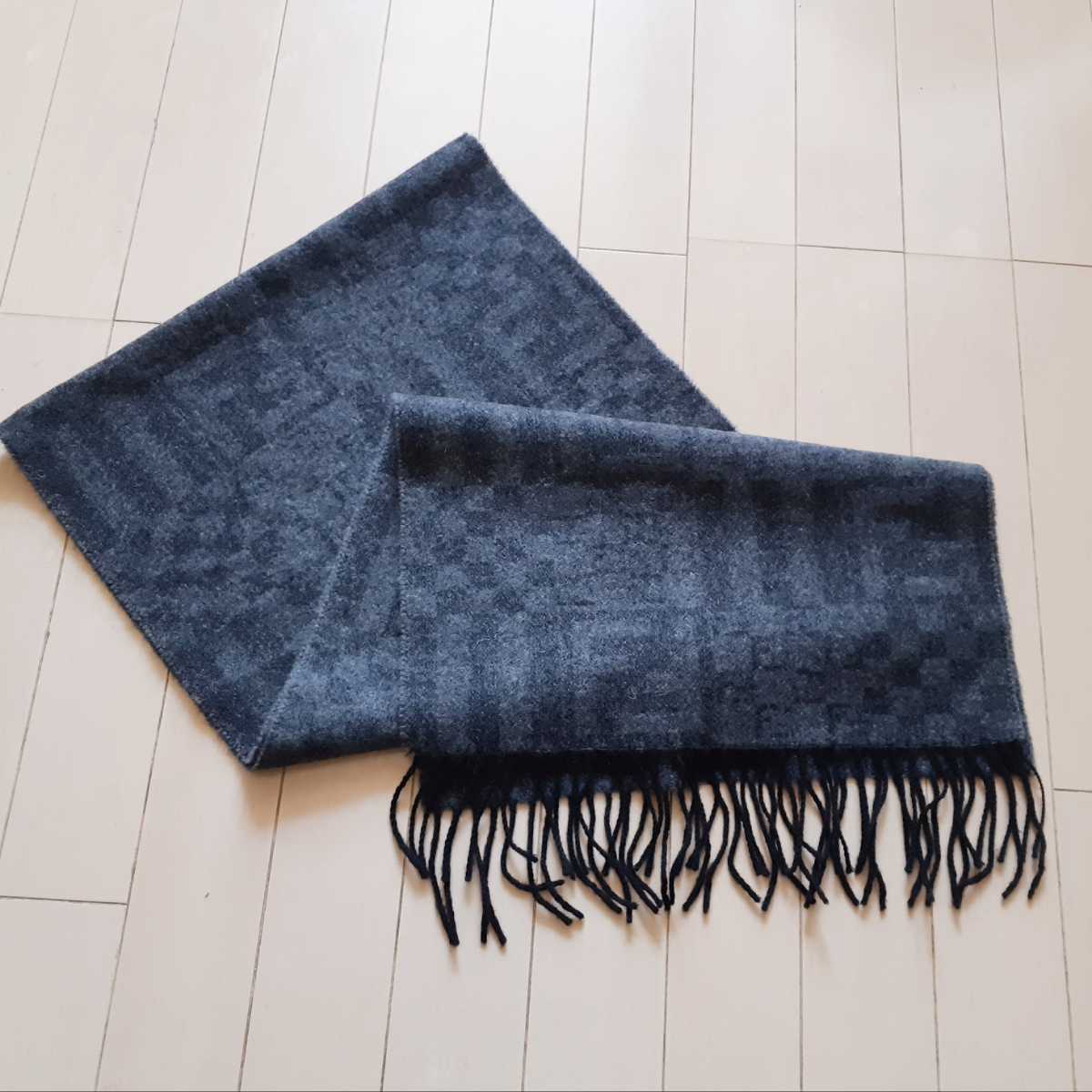 ◇美品◇FENDI◇フェンディ◇ズッカ柄◇グレー◇イタリア製◇ロング 