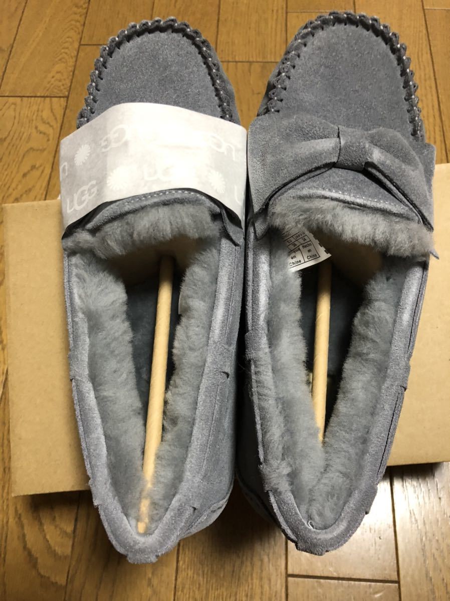 UGG リボン モカシン ムートン グレー 23cm ボア - by UGG（スリッポン