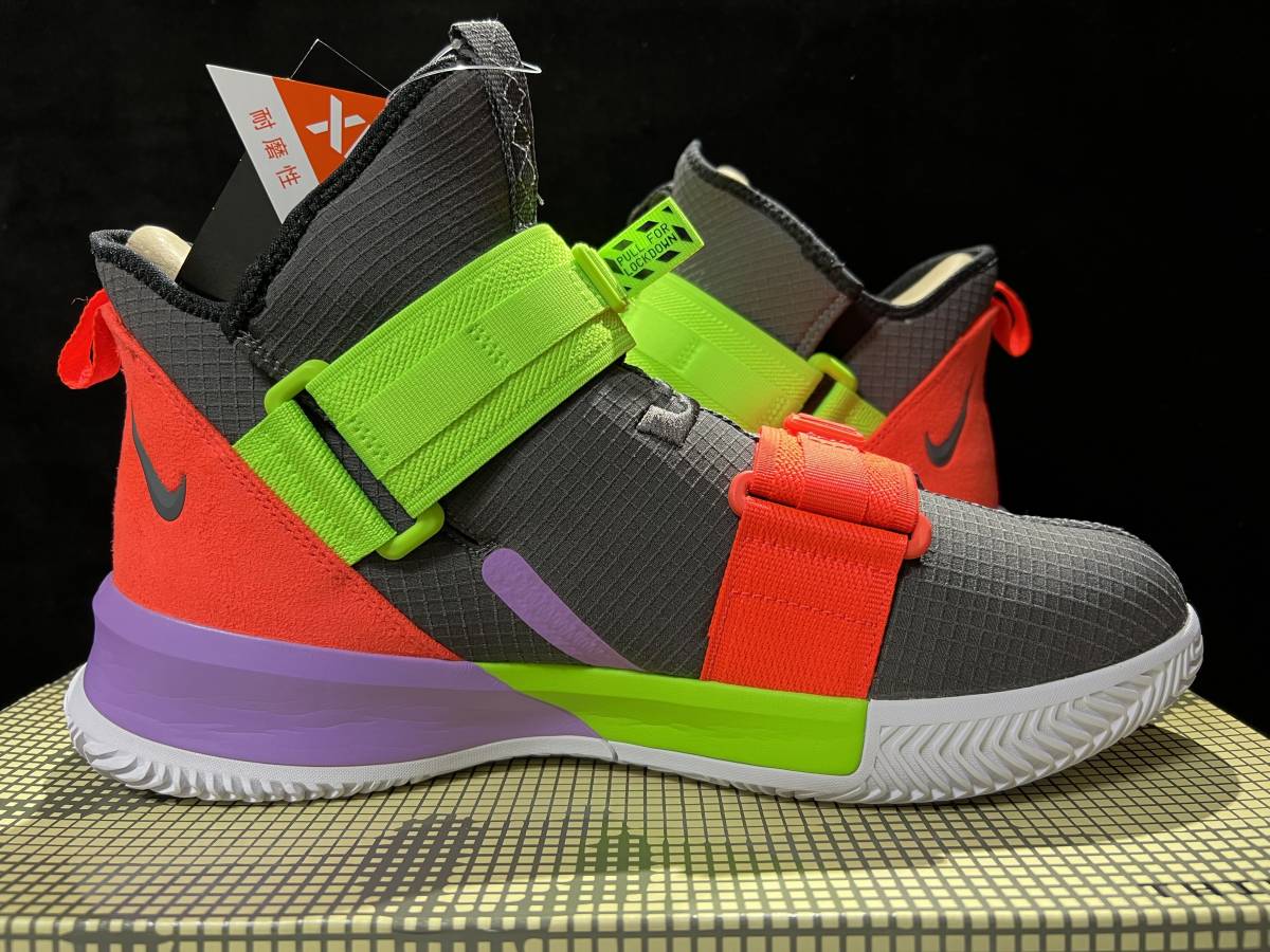 US13『NIKE LEBRON SOLDIER XIII SFG EP』AR4228-002 ナイキ レブロン 