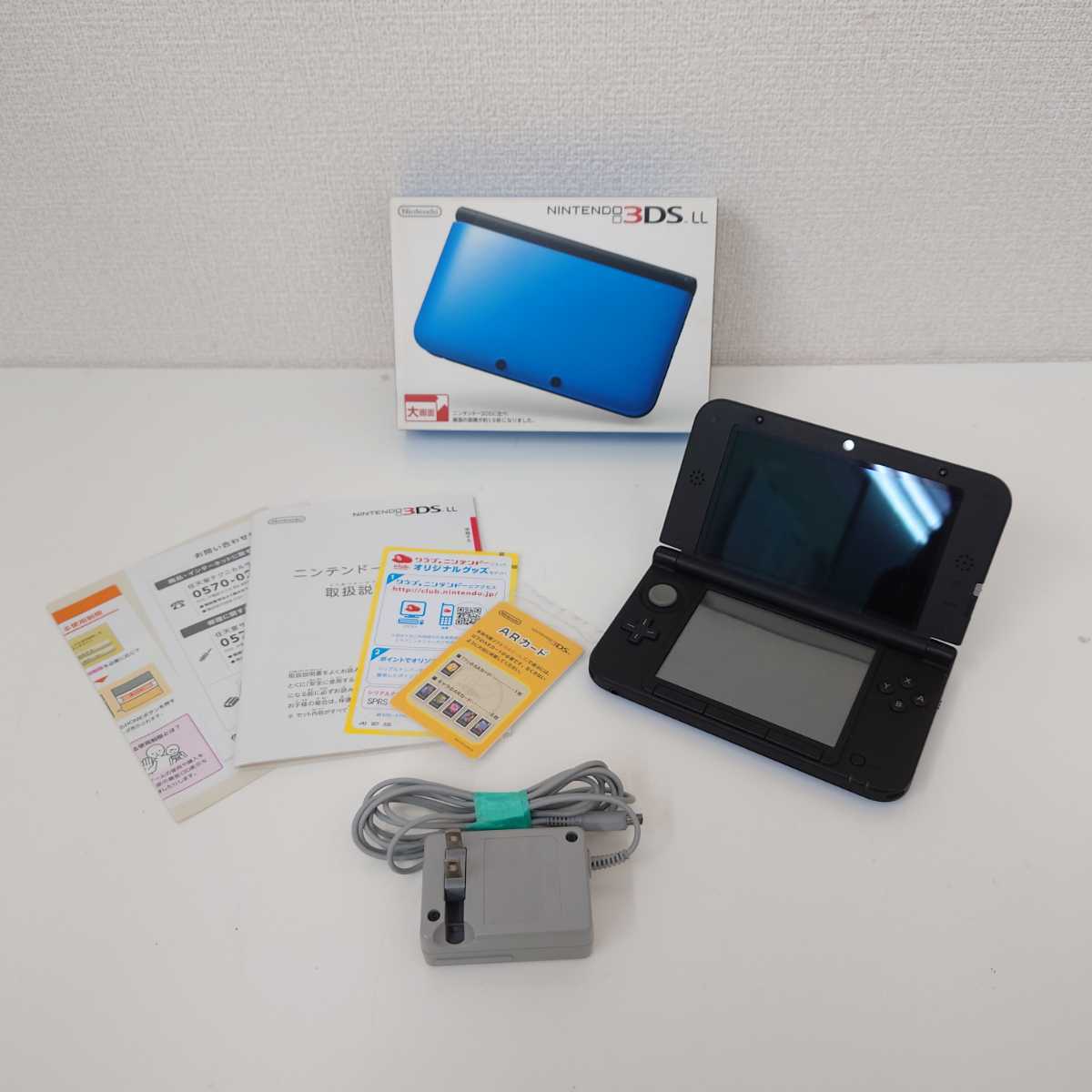 人気定番，本物保証 ニンテンドー3DS LL ブルーXブラック ゲーム機本体 初期化 み ACコード付き(ニンテンドー3DS LL本体)｜売買されたオークション情報、yahooの商品情報をアーカイブ公開 - オークファン ニンテンドー3DS LL本体