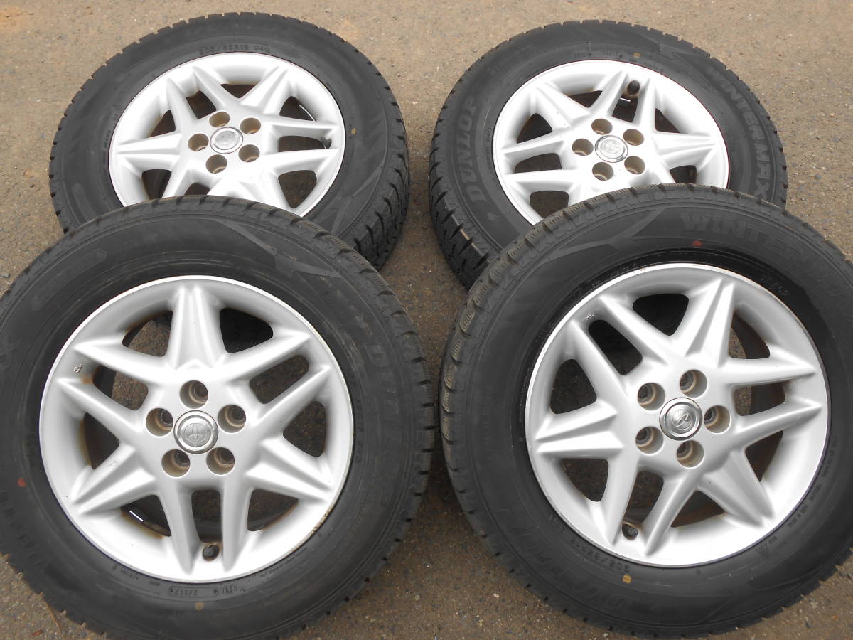 205/65R15 トヨタ純正 アルミホイール ダンロップスタッドレスタイヤ 