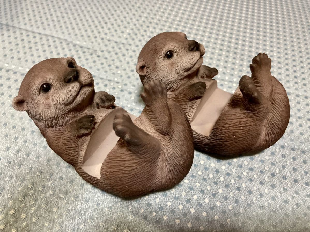 新作送料無料 カワウソ 置物 ２体セット 置物
