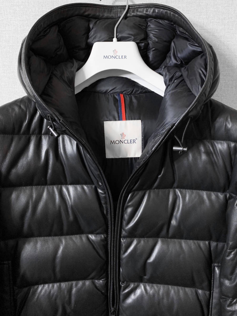 国内正規 MONCLER GEBROULAZ モンクレール ジェブルラッズ ナッパ 